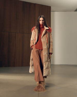 ヘルノ(HERNO) 2025-26年秋冬ウィメンズコレクション  - 写真10