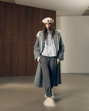 ヘルノ(HERNO) 2025-26年秋冬ウィメンズコレクション  - 写真16