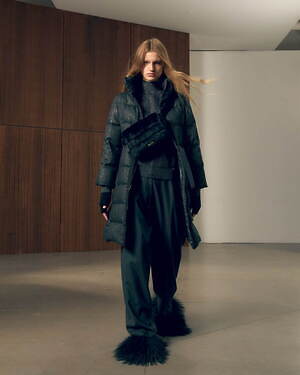 ヘルノ(HERNO) 2025-26年秋冬ウィメンズコレクション  - 写真17