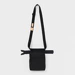 エンダースキーマの25年夏秋、“小型バッグを連結”バックパック＆レザーのアーガイル柄ミニ財布｜写真14