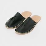 エンダースキーマの25年夏秋、“小型バッグを連結”バックパック＆レザーのアーガイル柄ミニ財布｜写真70