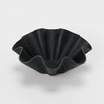 エンダースキーマの25年夏秋、“小型バッグを連結”バックパック＆レザーのアーガイル柄ミニ財布｜写真79