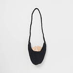 エンダースキーマの25年夏秋、“小型バッグを連結”バックパック＆レザーのアーガイル柄ミニ財布｜写真74