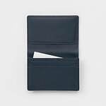 エンダースキーマの25年夏秋、“小型バッグを連結”バックパック＆レザーのアーガイル柄ミニ財布｜写真30