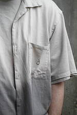 ノーマリズム テキスタイル“手染めグラデーション”の開襟シャツ＆Tシャツ、ナナミカ限定で｜写真10