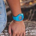 G-SHOCK“ハワイの花々”着想デジタル腕時計、夏に映えるブルー＆ピンクで｜写真5