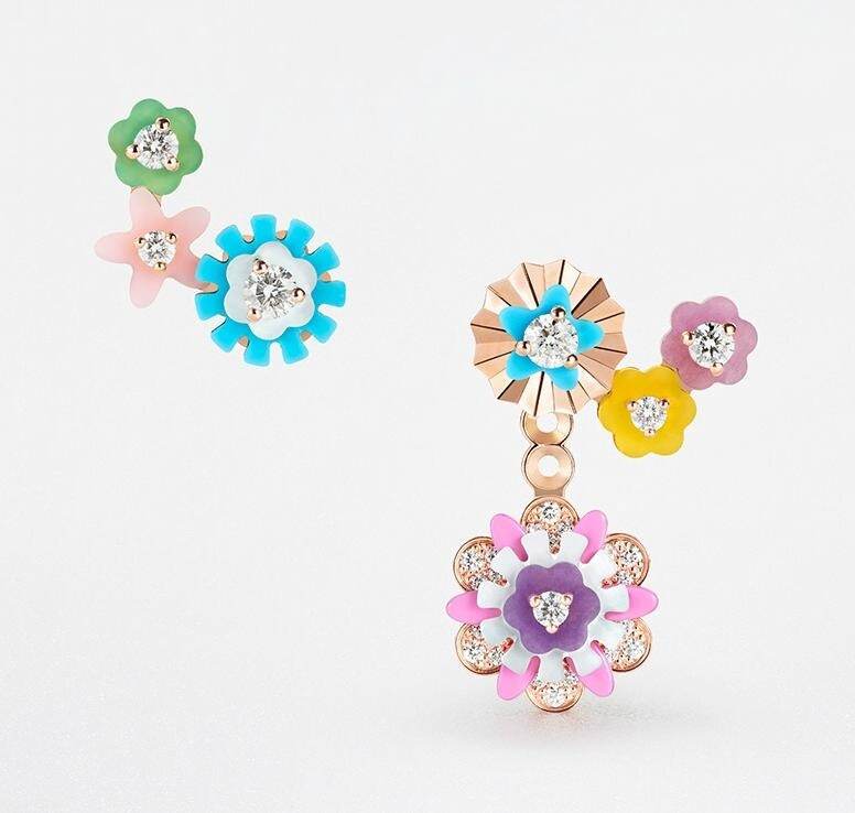 美品✨ディオール ピアス 花 ガーリーフラワー ラインストーン D