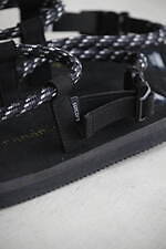 ナナミカ×スイコック“草履”風コラボサンダル、暗闇で光るリフレクターを編み込んだコードアッパー｜写真4