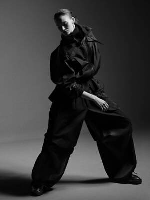 レギュレーション ヨウジヤマモト(REGULATION Yohji Yamamoto) 2025-26年秋冬ウィメンズコレクション  - 写真7