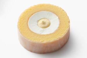 クラブハリエ関東初の路面店が日本橋にオープン、カスタード＆生クリーム入り「バームクーヘンロール」など