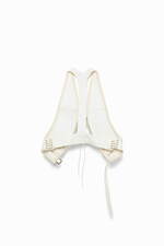 フミカ_ウチダ×チャコリ、経年変化する牛革ざっくりバッグ＆大きめポケットのキャンバスベスト｜写真11