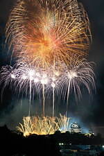 「福知山HANABI2025」京都・福知山市の由良川河川敷で、4,000発を打ち上げ＆多数の露店も｜写真6