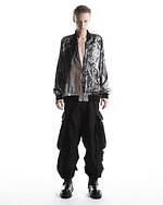 ユリウス“未来の工業地帯”をイメージしたグラフィックブルゾン、伊勢丹新宿店限定で｜写真12