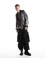 ユリウス“未来の工業地帯”をイメージしたグラフィックブルゾン、伊勢丹新宿店限定で｜写真13