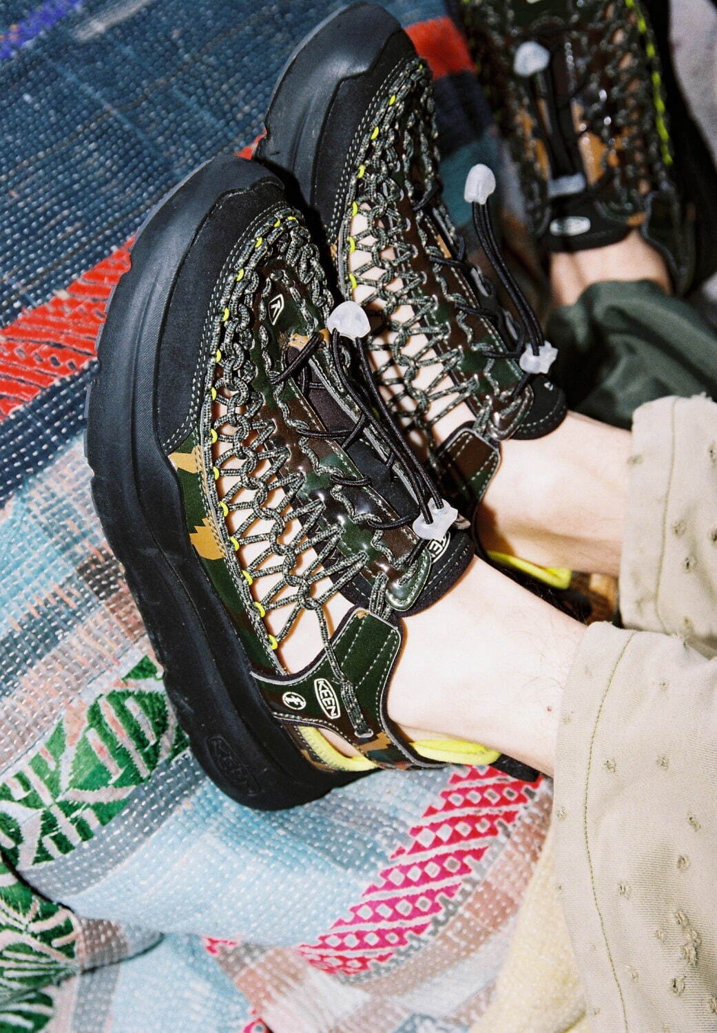 キーン(KEEN), エフエーエフ(FAF) ユニーク ダブルケー｜写真8