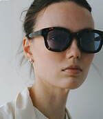 Zoff×エトレトウキョウのアイウェア、太縁ウェリントン＆知的なオーバルフレーム｜写真27