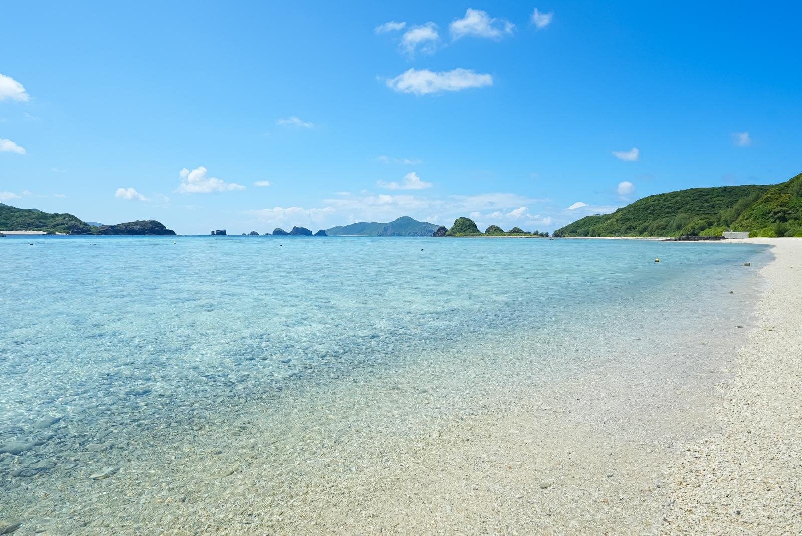 慶良間諸島・座間味の”ケラマブルー”ビーチや絶景展望スポット｜写真13