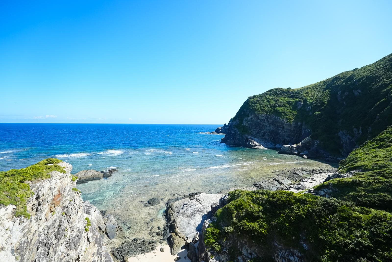 慶良間諸島・座間味の”ケラマブルー”ビーチや絶景展望スポット｜写真30