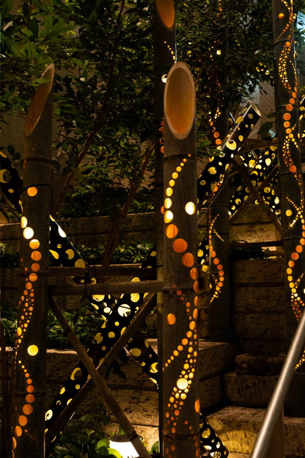 「竹あかり」幻想的な光に包まれる“竹”のライトアップが大手町で、全エリアを解説＆注目展示は？｜写真41