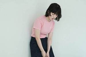 プチバトー×アーバンリサーチ ドアーズの限定Tシャツ、ピンクボーダーや筆記体ロゴ入りで | アーバンリサーチ