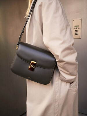 アー・ペー・セー(A.P.C.) 2024-25年秋冬ウィメンズ&メンズコレクション  - 写真15