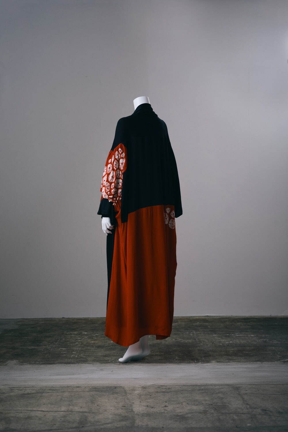 マルジェラやギャルソンなどの衣服約50体を一挙公開、エキシビション「ラ・ミュージアム」渋谷で｜写真9