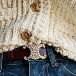 セリーヌの“カスタマイズ”革ベルト、リバーシブルの本体×トリオンフモチーフで自分好みにアレンジ｜写真33