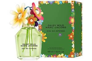 マーク ジェイコブスの香水「デイジー」25年秋新作、バナナの花×ジャスミンの魅惑的な香り