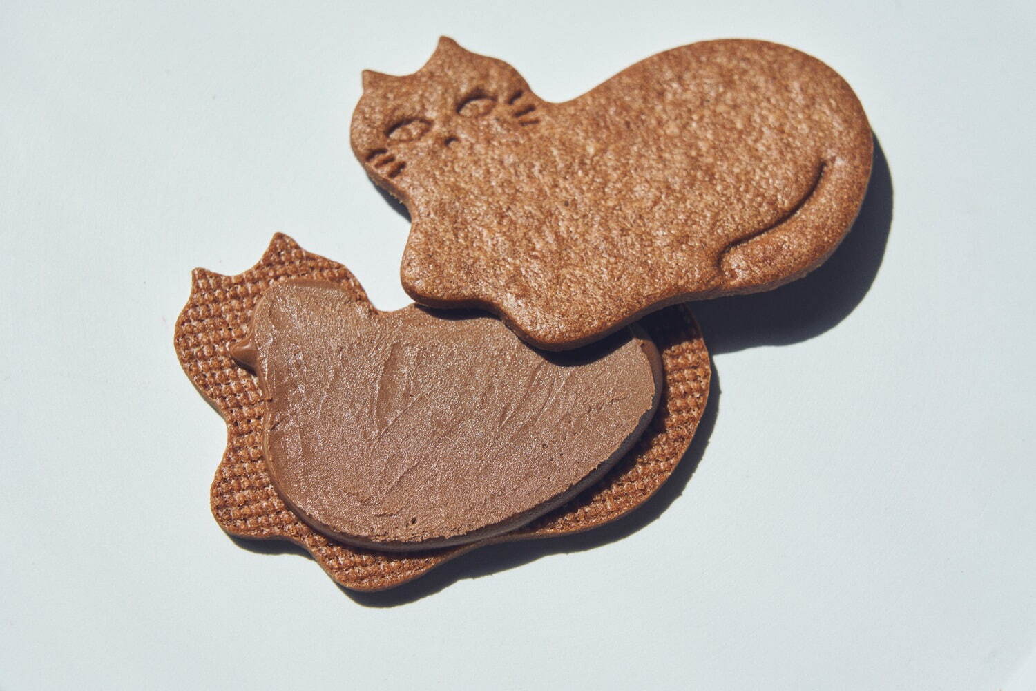 フェアリーケーキフェア夏限定“猫型”チョコミントサンドクッキー＆ミント香る生バターサンド｜写真1