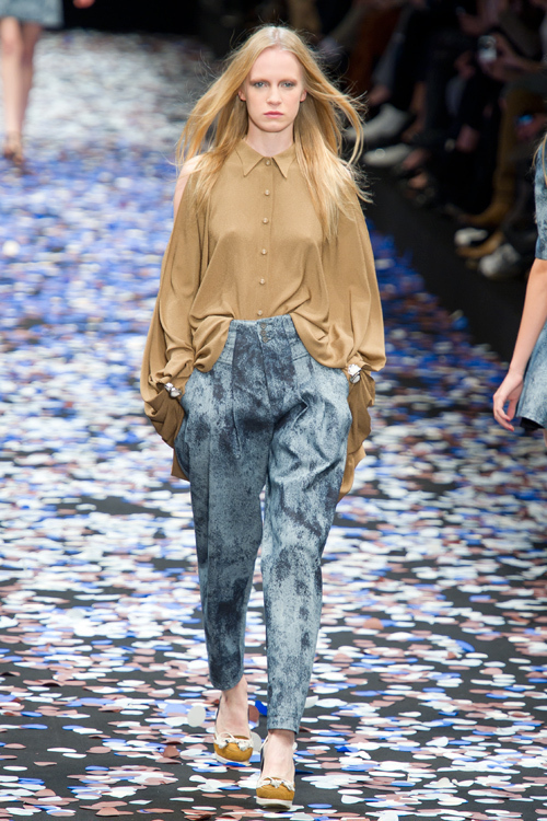 ギャスパー ユルケヴィッチ 2011年春夏<span>コレクション</span> - 写真3