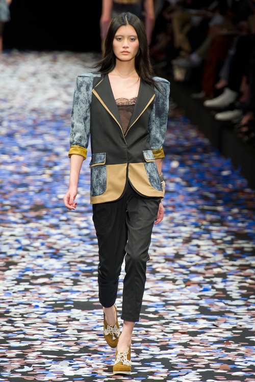 ギャスパー ユルケヴィッチ 2011年春夏<span>コレクション</span> - 写真11