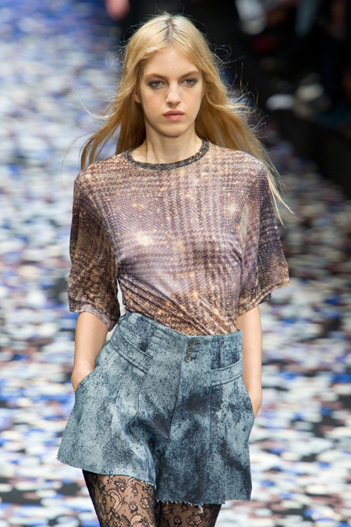 ギャスパー ユルケヴィッチ 2011年春夏<span>コレクション</span> - 写真13
