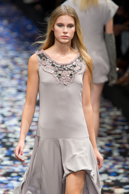 ギャスパー ユルケヴィッチ 2011年春夏<span>コレクション</span> - 写真24