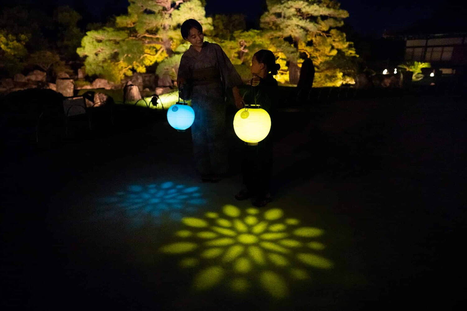京都・二条城で夏の夜間アートイベント「夕涼み」納涼絵巻のプロジェクションマッピング＆縁日も｜写真2