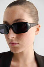 ポート・タンジェの新作アイウェア、“キャットアイ”フレーム＆パイロット風サングラス｜写真9