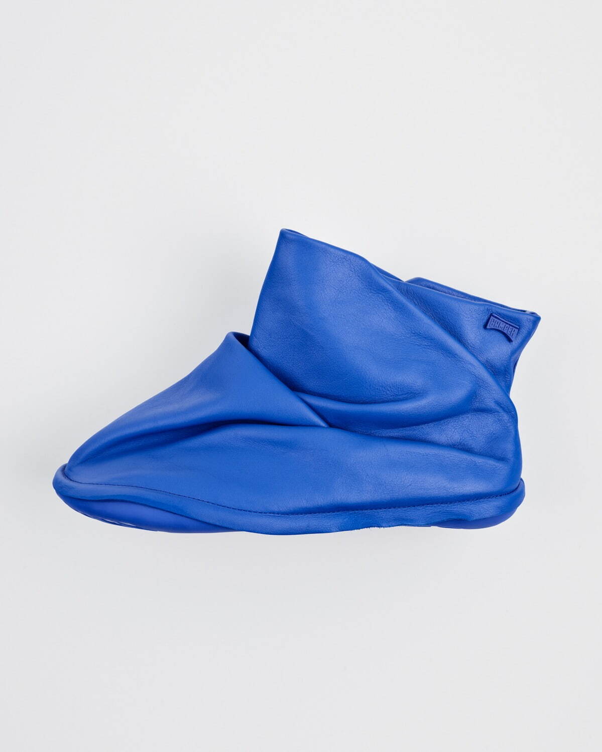 イッセイ ミヤケ(ISSEY MIYAKE), カンペール(CAMPER) ペウ フォーム｜写真6