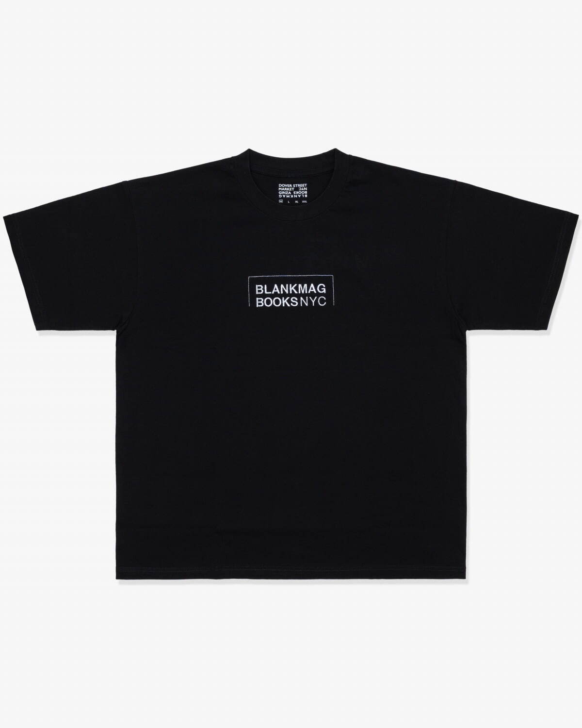 ドーバー 銀座限定Tシャツ“犬”に見立てた文字グラフィック＆KYNEのアートプリント｜写真1