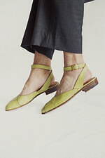 レユッカスのレショップ限定メンズレザーシューズ、“曲線切り替えアッパー”サンダルなど｜写真5