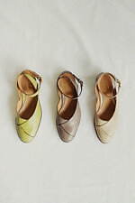 レユッカスのレショップ限定メンズレザーシューズ、“曲線切り替えアッパー”サンダルなど｜写真10