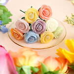 花屋が作る“バラ型”もちっと食感グミ、カラフルな花束風ギフトボックス＆虹色パウチ入りなど｜写真5