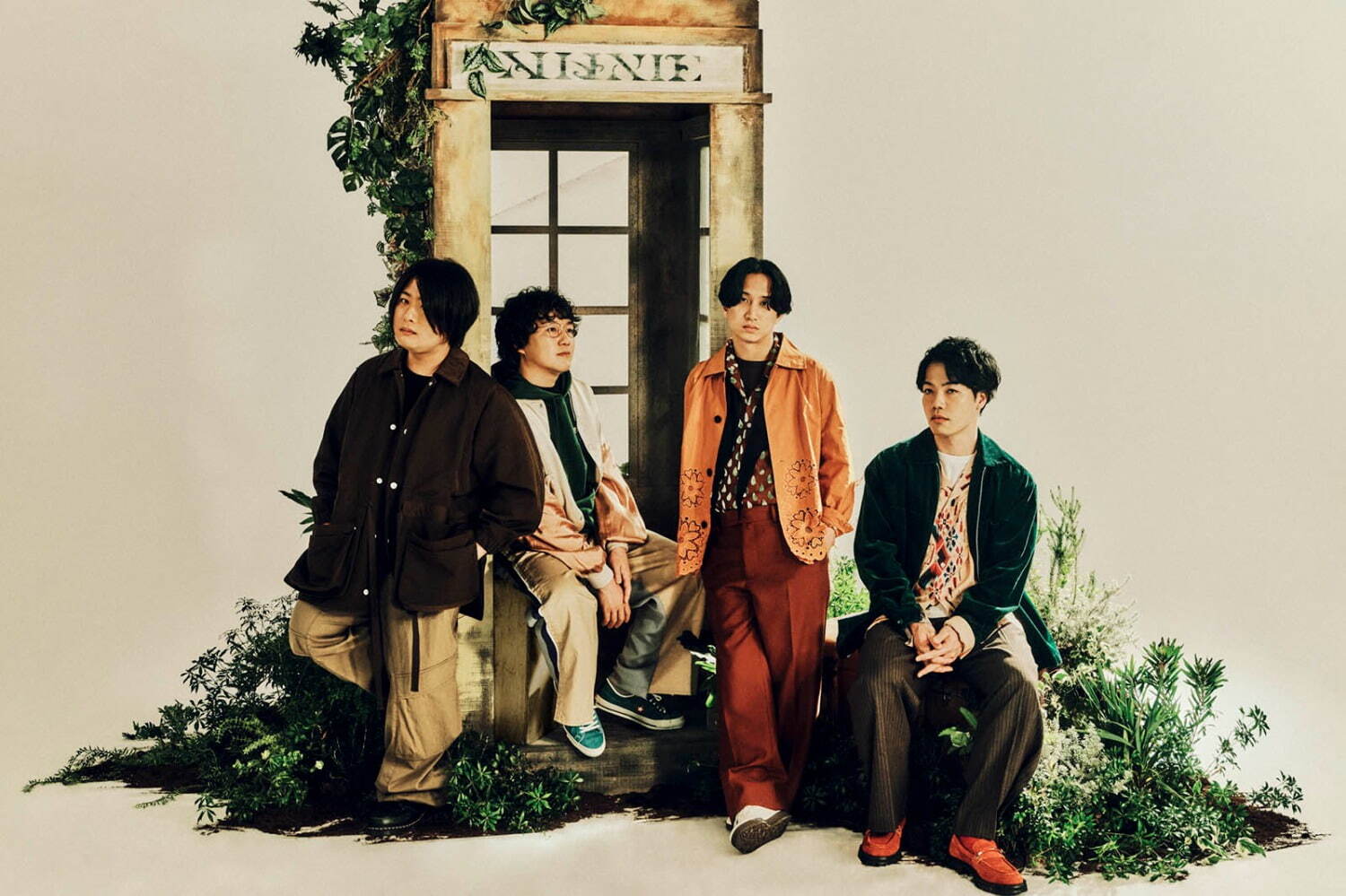 廃盤　LUCKY TAPES / BLUE FEAT. KOJIKOJI 新品 Amazon.co.jp: BLUE feat. kojikoji/Trouble 7インチレコード
