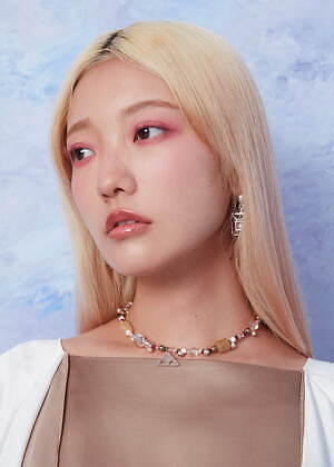 ヴィーエル・バイ・ウィー(VL BY VEE) 2025-26年秋冬ウィメンズコレクション  - 写真6