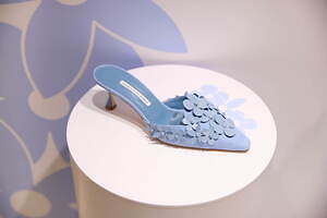 ★関税込★ MANOLO BLAHNIK ドット メッシュ バレエフラット マノロ ブラニク“ドット柄メッシュ”のウィメンズシューズ