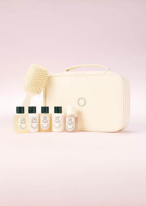 ノンフィクション25年夏コスメ、“香りが変わる”ローズのヘアミスト＆ミニコスメセット｜写真5