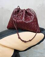 ボッテガ・ヴェネタ(BOTTEGA VENETA) ダストバッグ｜写真1