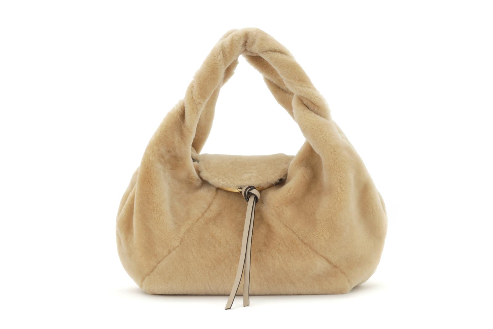 フェンディ(FENDI) フェンディ スパイ｜写真13