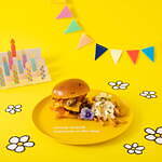 代官山「ミッフィーカフェ トーキョー」ミッフィーの“ぷるぷる”バースデーケーキ＆ジュワッとバーガー｜写真3