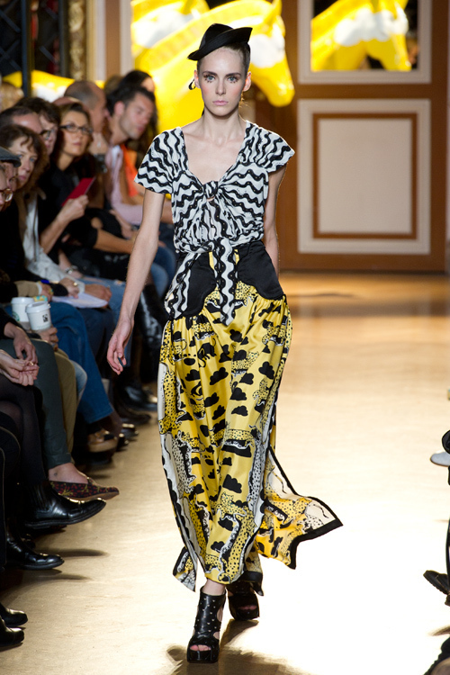 ツモリチサト(TSUMORI CHISATO) 2011年春夏ウィメンズコレクション  - 写真40