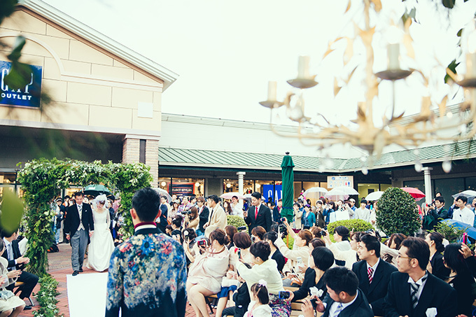 アウトレットモールで初の結婚式！モール全体で幸せをシェアできる新しいリゾートウエディングが誕生｜写真7