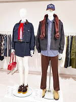 GU25年秋冬の注目ウィメンズアイテム、ゴールドボタン輝くニットカーデ＆バミューダパンツなど｜写真18